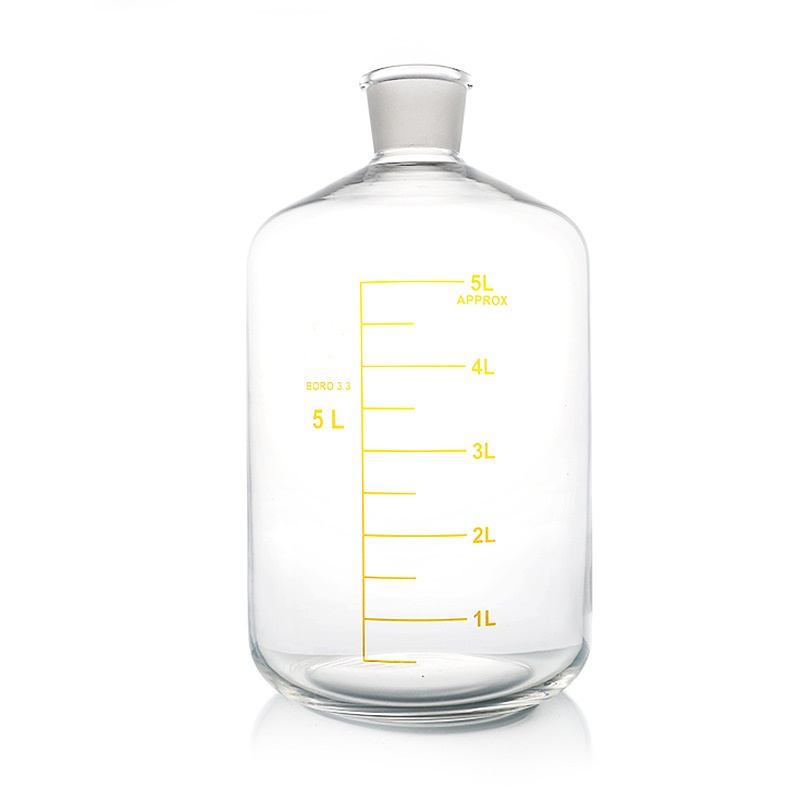     442  Serum bottle with graduation
