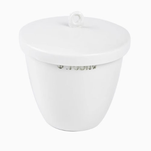 Low wall with lid porcelain crucible