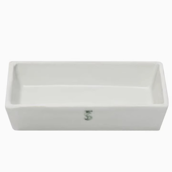 Porcelain boat