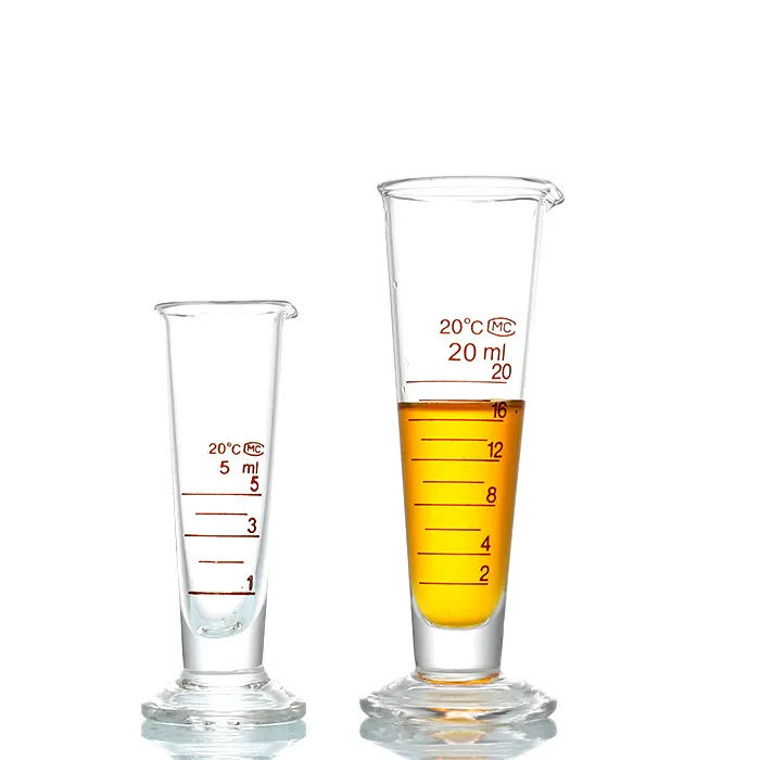     611 Glass conical measuring cup