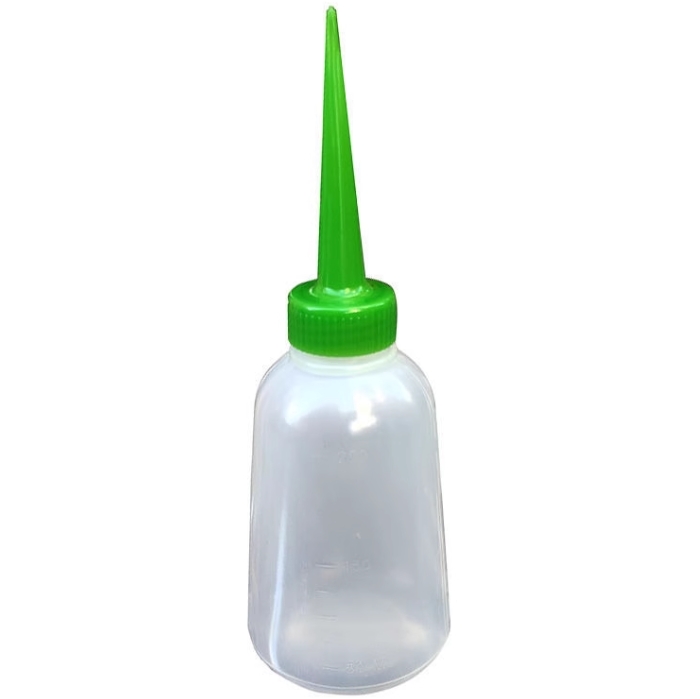 Plastic squeeze bottle